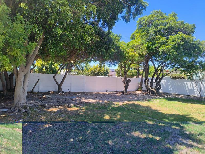 To Let 4 Bedroom Property for Rent in Table View Western Cape